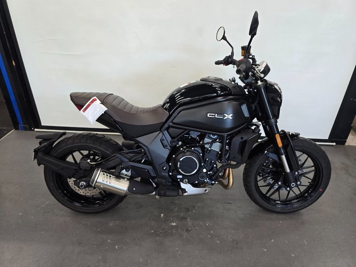2024 CFMOTO CL-X HERITAGE NEBULA BLACK