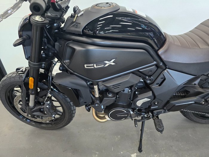 2024 CFMOTO CL-X HERITAGE NEBULA BLACK