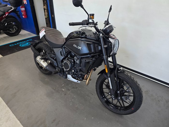 2024 CFMOTO CL-X HERITAGE NEBULA BLACK
