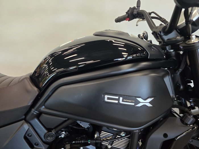 2024 CFMOTO CL-X HERITAGE NEBULA BLACK