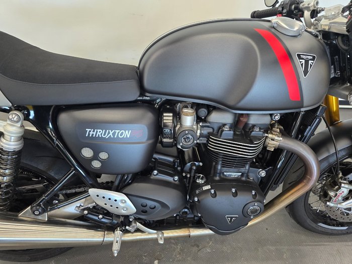 2020 Triumph THRUXTON GREY