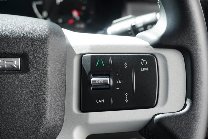 2024 Land Rover Defender 110 D250 Hard Top S