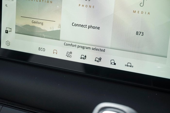 2024 Land Rover Defender 110 D250 Hard Top S