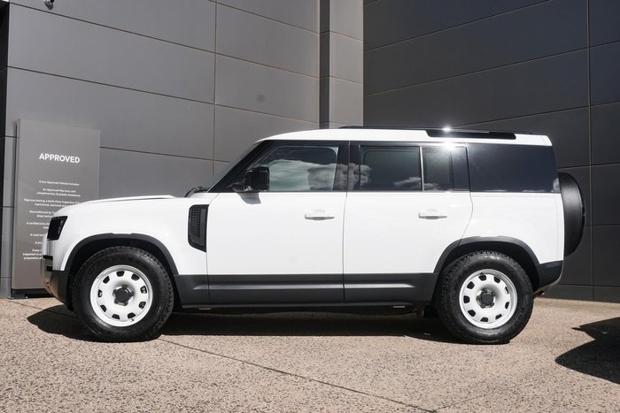 2024 Land Rover Defender 110 D250 Hard Top S