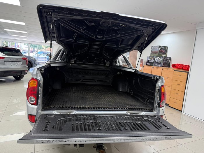 2011 Mitsubishi Triton GLX-R MN MY11 4X4 Dual Range Cool Silver