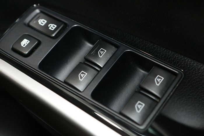 2020 Mitsubishi Pajero Sport GLS