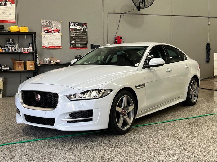 2017 Jaguar XE 20d R-Sport X760 MY17 Glacier White