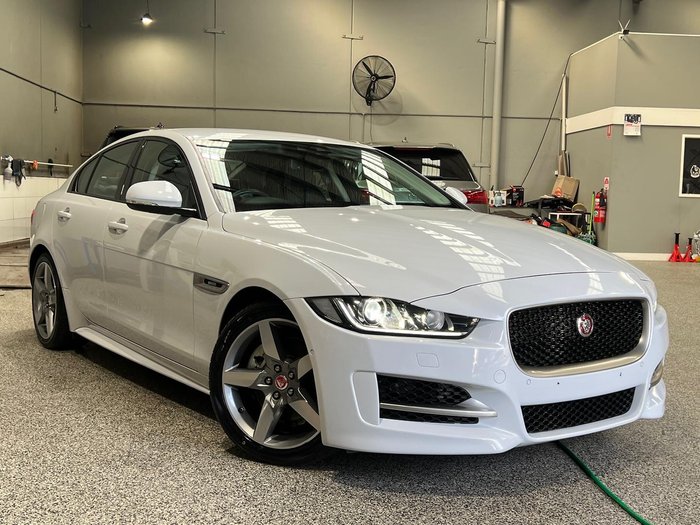 2017 Jaguar XE 20d R-Sport X760 MY17 Glacier White