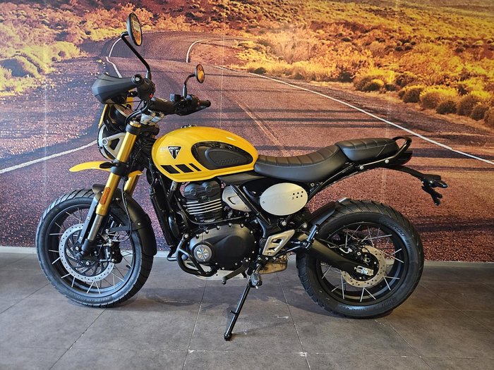 2025 Triumph Scrambler 400 XC Scrambler Yellow