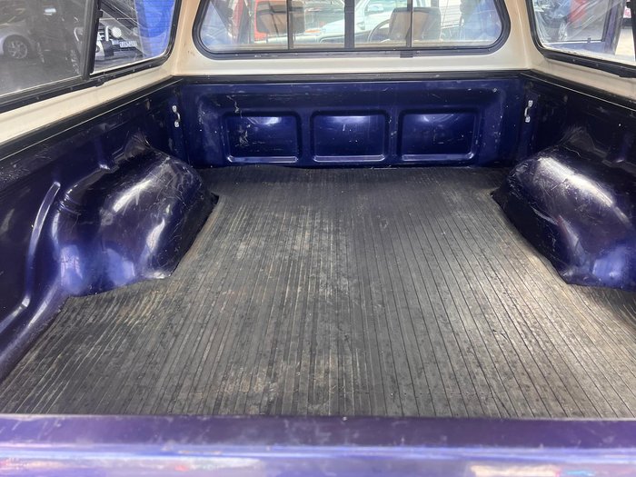 2003 Toyota Hilux VZN172R MY02 4X4 Dual Range Atlantis Blue