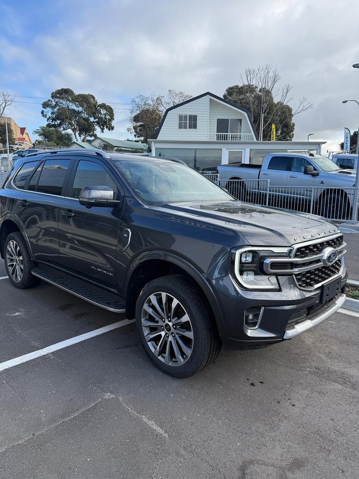 2025 Ford Everest Platinum