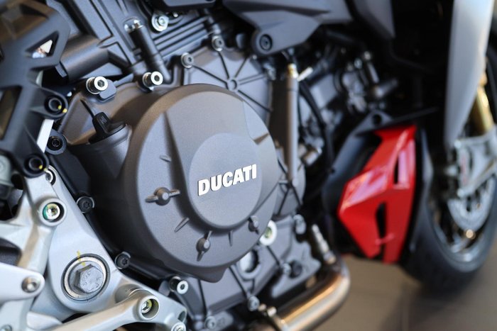 2025 Ducati Streetfighter V2 S Streetfighter Red
