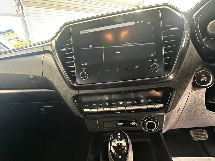 2024 Isuzu D-MAX BLADE