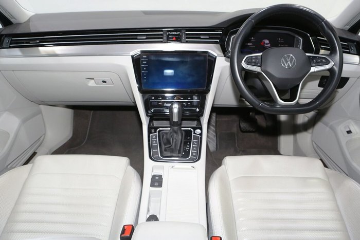 2021 Volkswagen Passat 162TSI Elegance