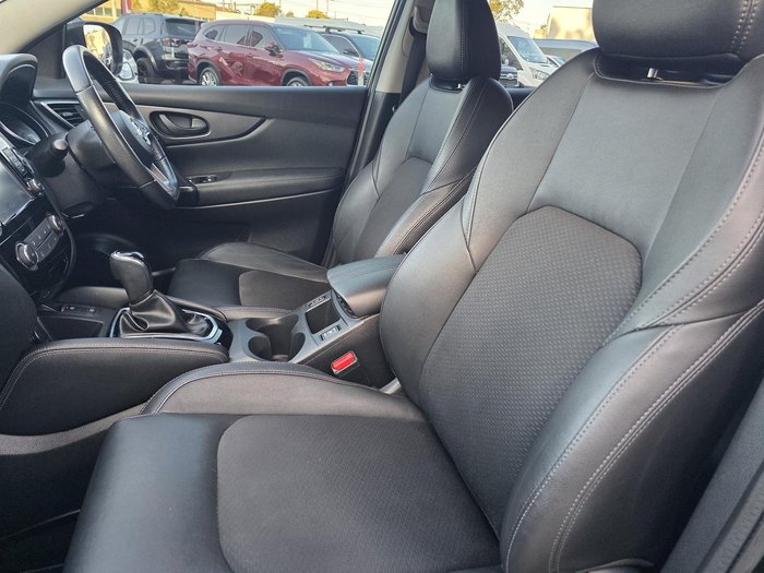 2017 Nissan QASHQAI ST-L