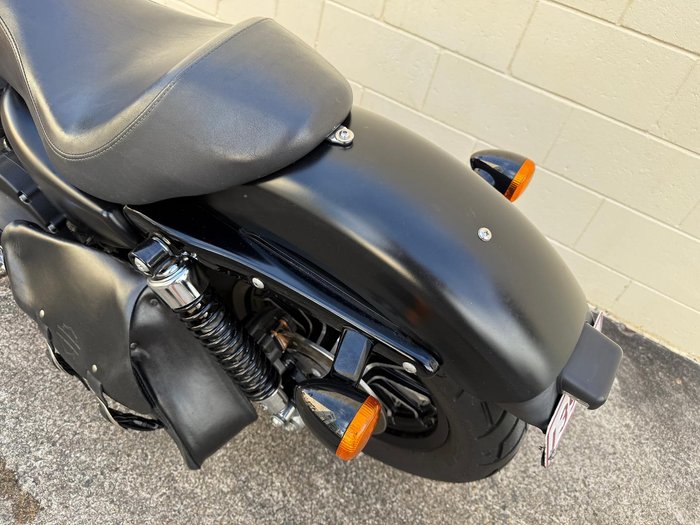 2013 Harley-Davidson Iron 883 (XL883N) Sportster Blue