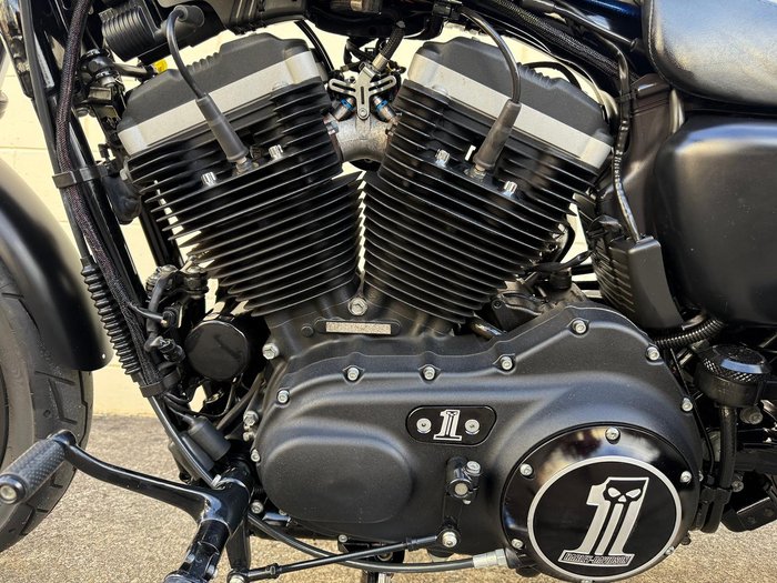 2013 Harley-Davidson Iron 883 (XL883N) Sportster Blue