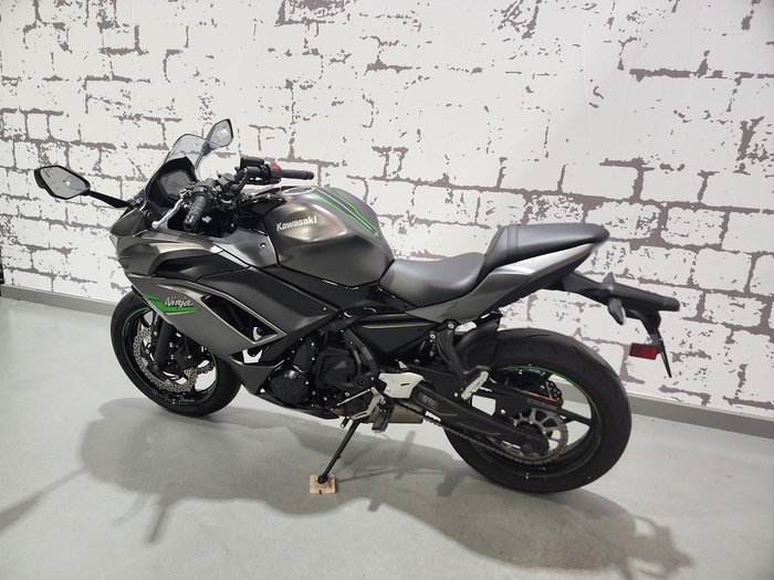 2024 Kawasaki Ninja 650 ABS Ninja Grey