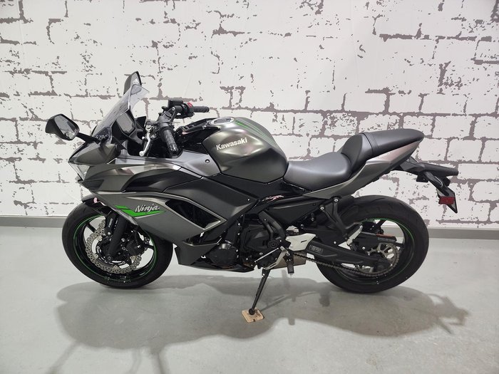 2024 Kawasaki Ninja 650 ABS Ninja Grey