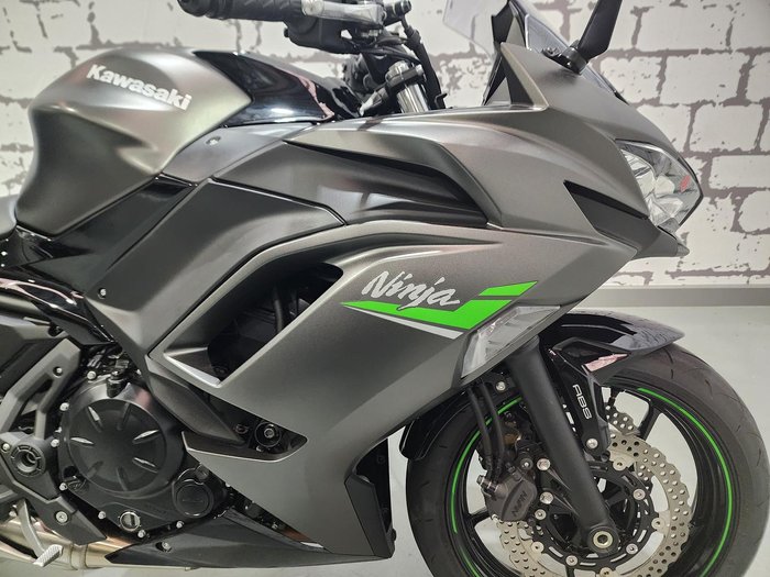 2024 Kawasaki Ninja 650 ABS Ninja Grey