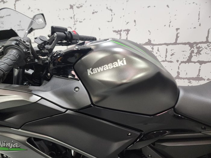 2024 Kawasaki Ninja 650 ABS Ninja Grey