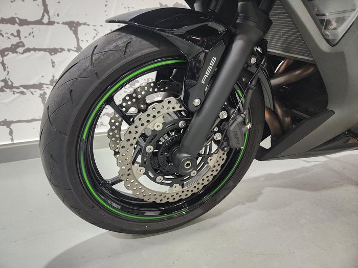 2024 Kawasaki Ninja 650 ABS Ninja Grey