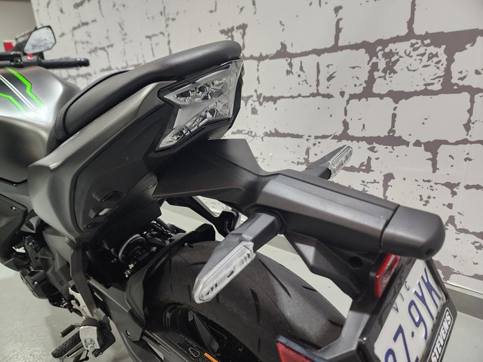 2024 Kawasaki Ninja 650 ABS Ninja Grey