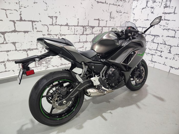 2024 Kawasaki Ninja 650 ABS Ninja Grey