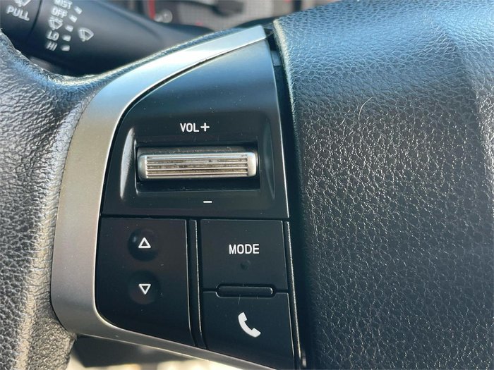 2017 Isuzu D-MAX SX High Ride MY17 4x2 Splash White