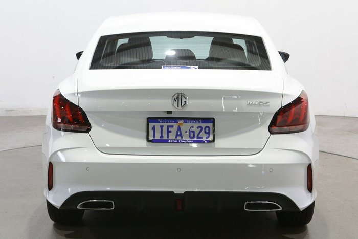 2024 MG MG5