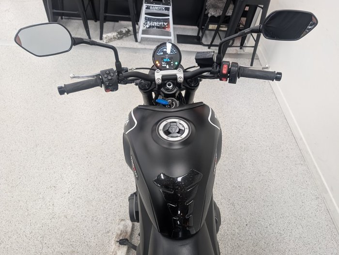 2023 Triumph TRIDENT 660 Black