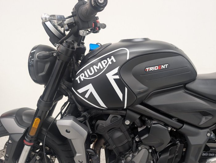 2023 Triumph TRIDENT 660 Black