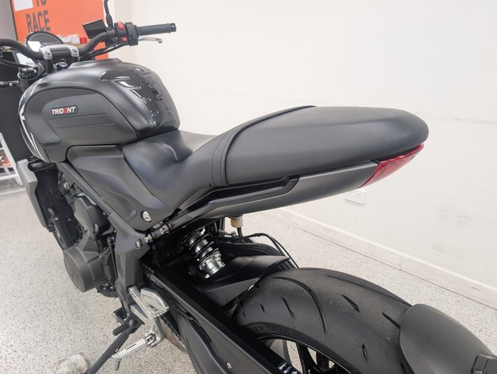 2023 Triumph TRIDENT 660 Black