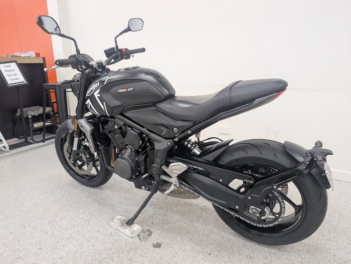 2023 Triumph TRIDENT 660 Black