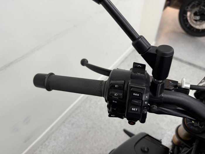 2022 YAMAHA MT-09A SP (MT-09SP) Black