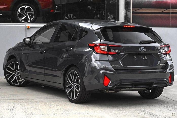 2025 Subaru Impreza 2.0R