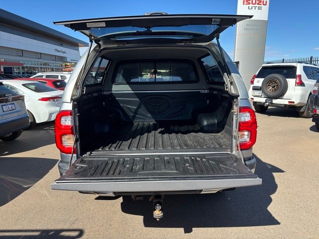 2016 TOYOTA HILUX