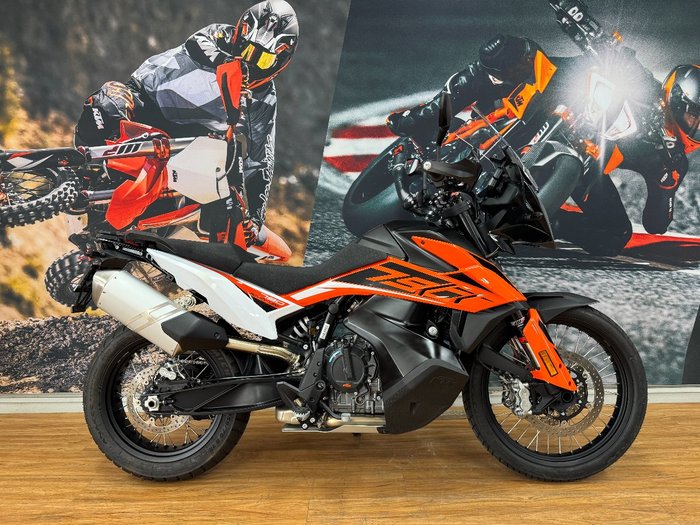 2023 Ktm KTM 790 ADVENTURE ORANGE