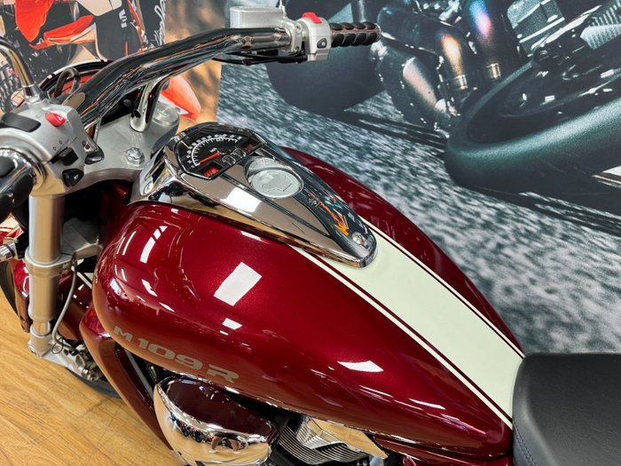 2018 Suzuki VZR 1800 BOULEVARD (M109R) MAROON