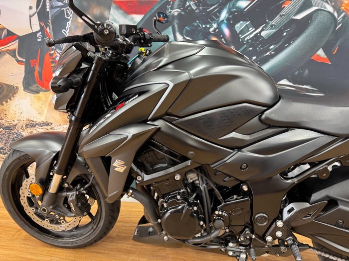 2020 Suzuki GSX-S750A Black