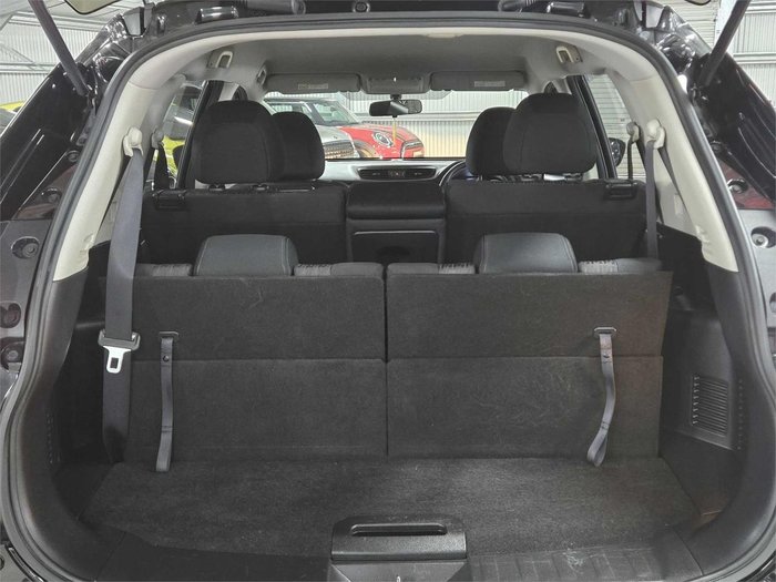 2019 Nissan X-TRAIL ST