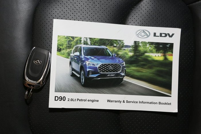 2022 LDV D90 Executive