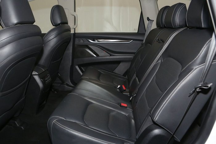 2022 LDV D90 Executive
