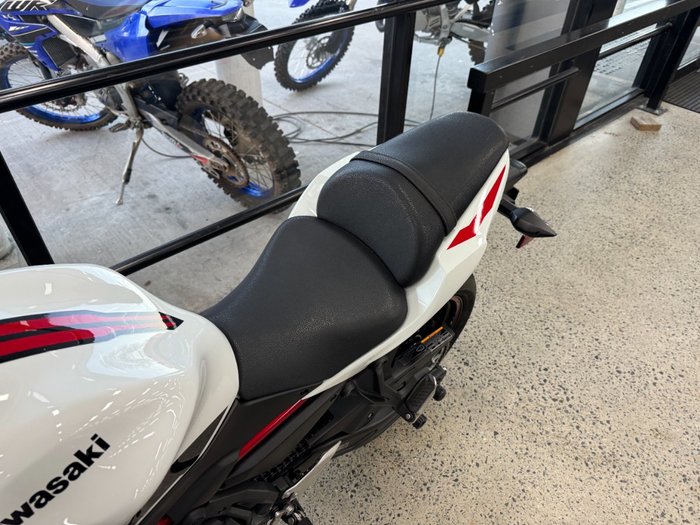 2022 Kawasaki Z650L (LAMS) WHITE