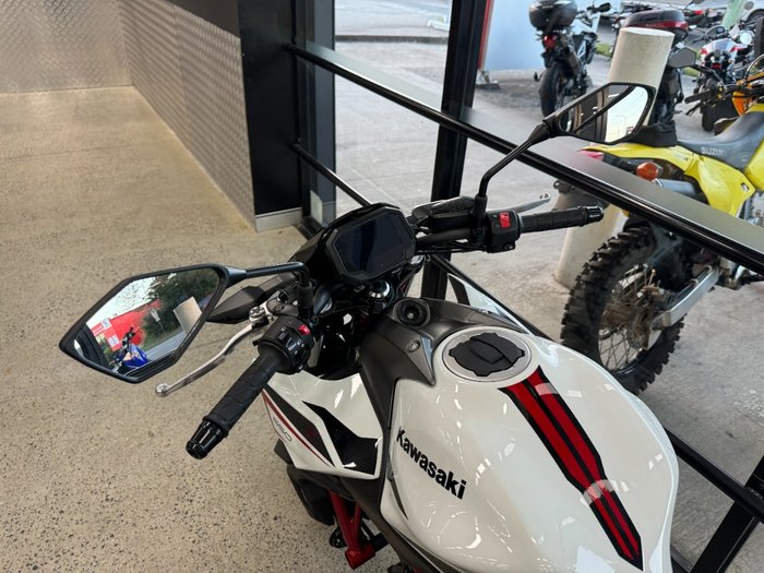 2022 Kawasaki Z650L (LAMS) WHITE