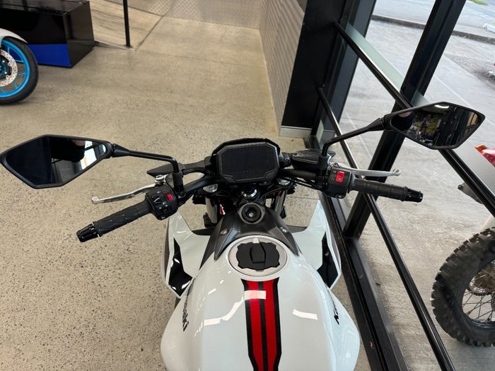 2022 Kawasaki Z650L (LAMS) WHITE