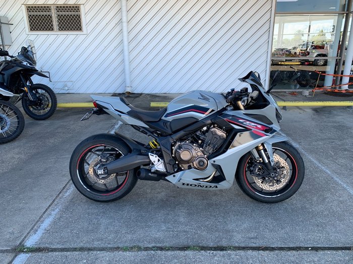 2021 Honda CBR650R grey