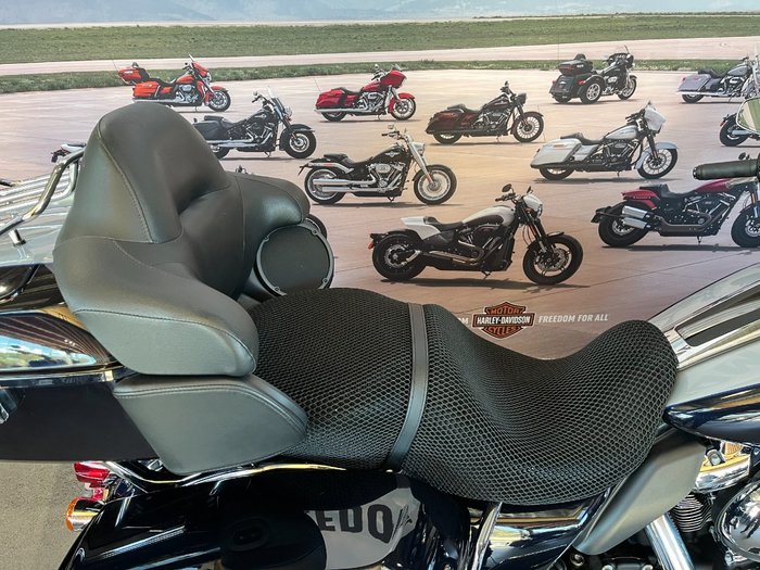 2020 Harley-davidson FLHTK ULTRA LIMITED Midnight Blue/Barracuda Silver