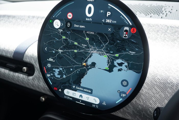 2025 MINI Cooper SE Favoured