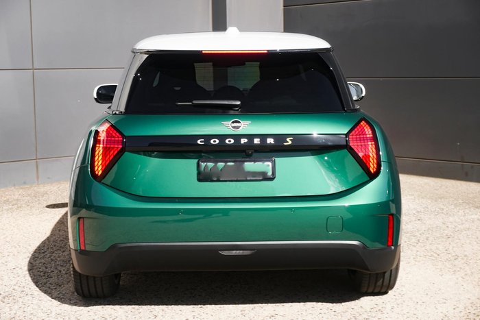 2025 MINI Cooper SE Favoured